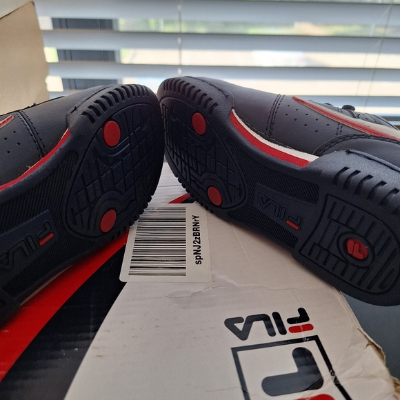 FILA Kids Original Fitness Sneakers Size 12.5 Navy Blue Red - Picture 8 of 11